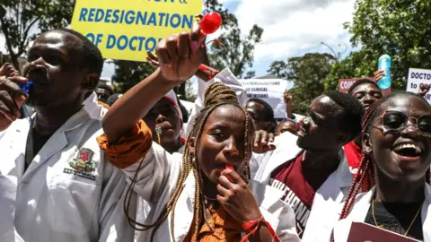 Government Nears Agreement with Striking Doctors After Month-Long Standoff