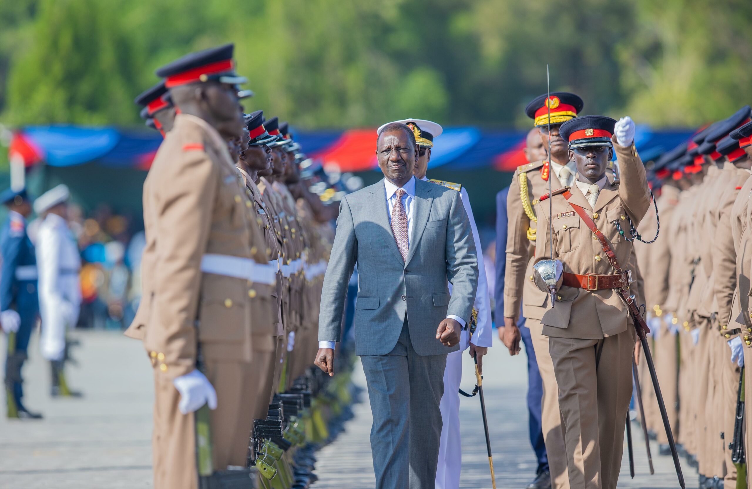 Ruto Urges KDF Personnel to Address Evolving Security Threats